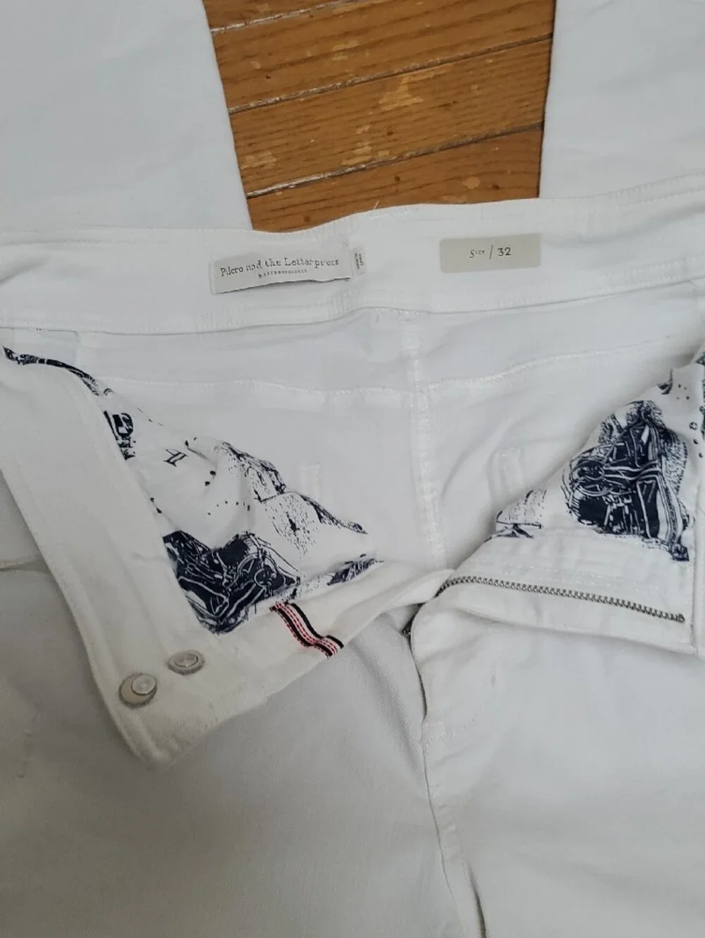 Anthro Pilcro and the Letterpress   White Jeans with Navy Printed Pocket Lining